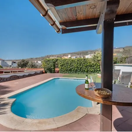 Casa Tenades Ferienhaus *